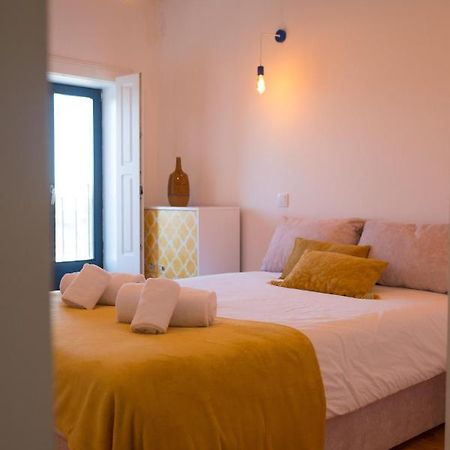 Burgo Apartments Republica Porto Luaran gambar
