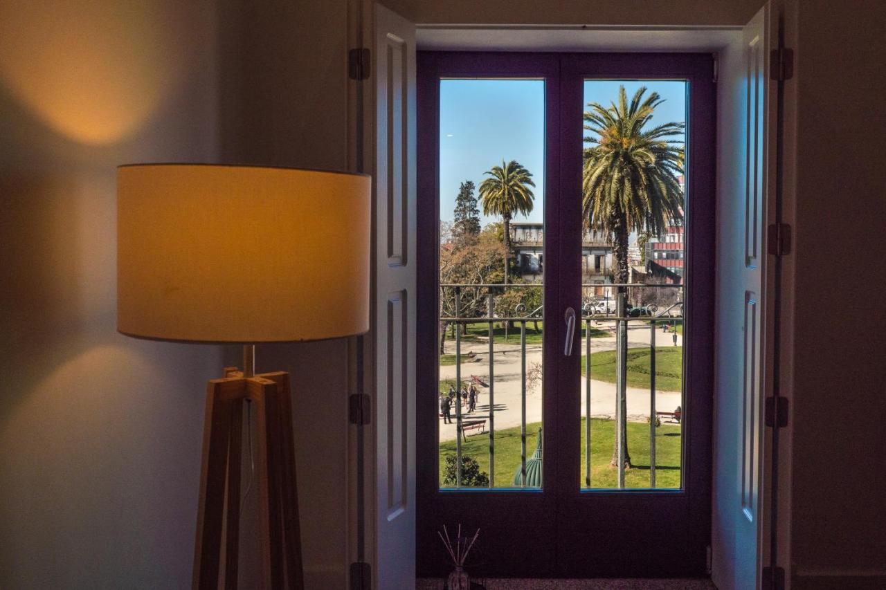 Burgo Apartments Republica Porto Luaran gambar