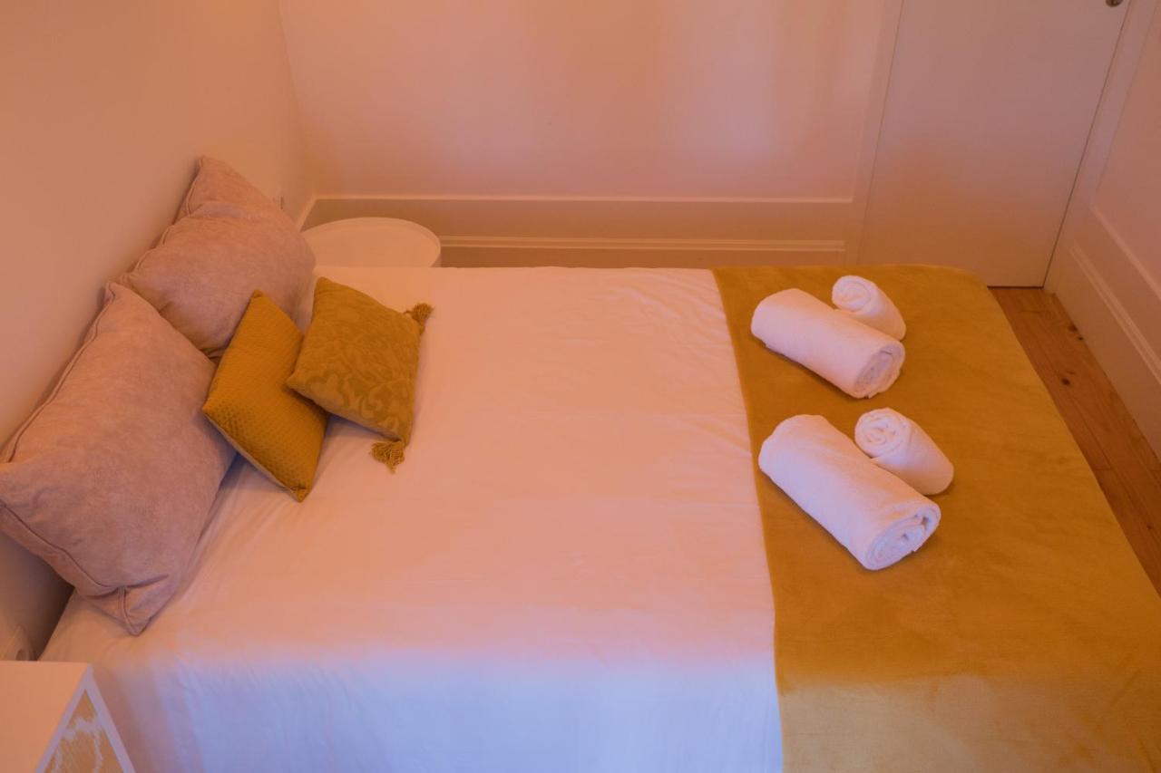 Burgo Apartments Republica Porto Luaran gambar